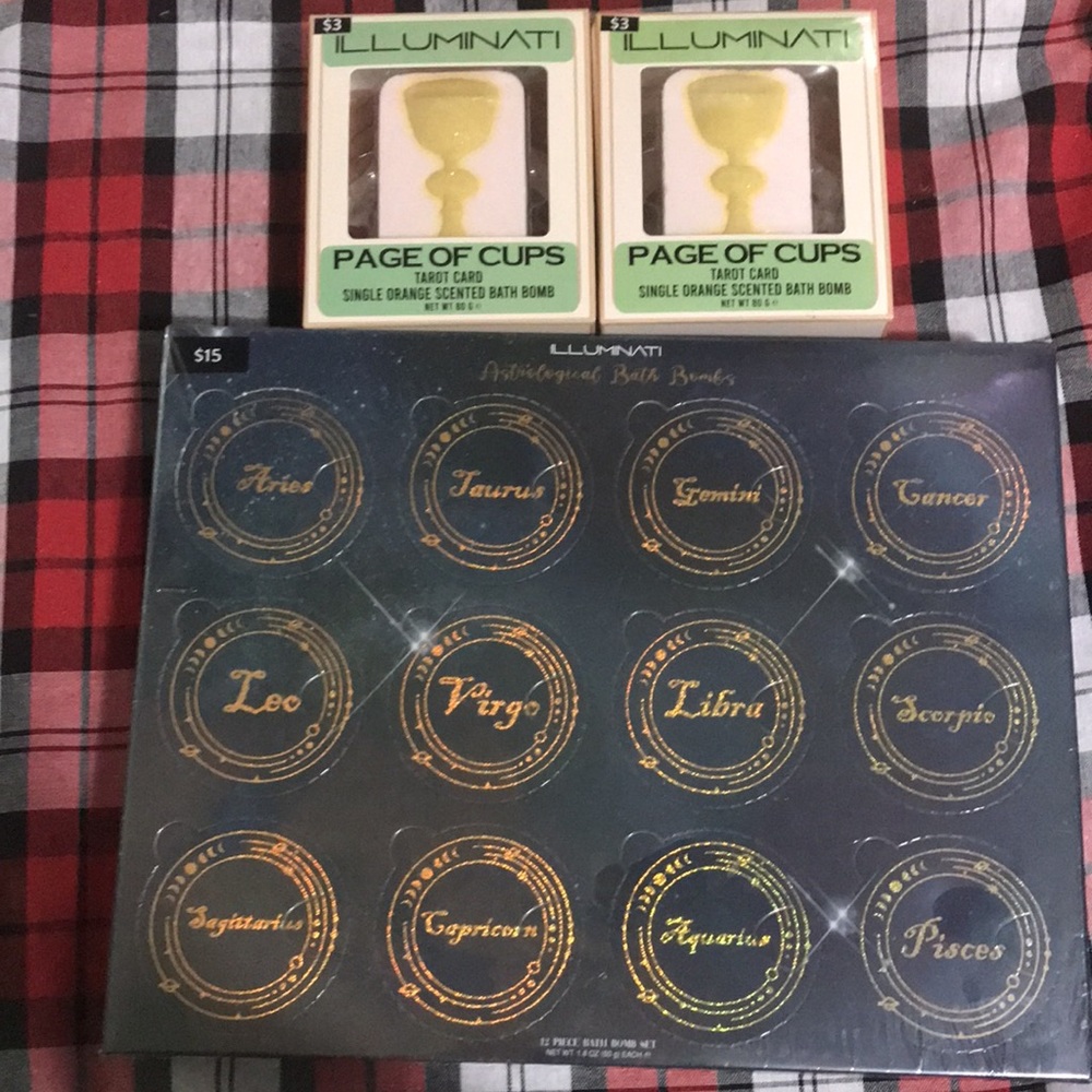 Illuminati Bath bomb set